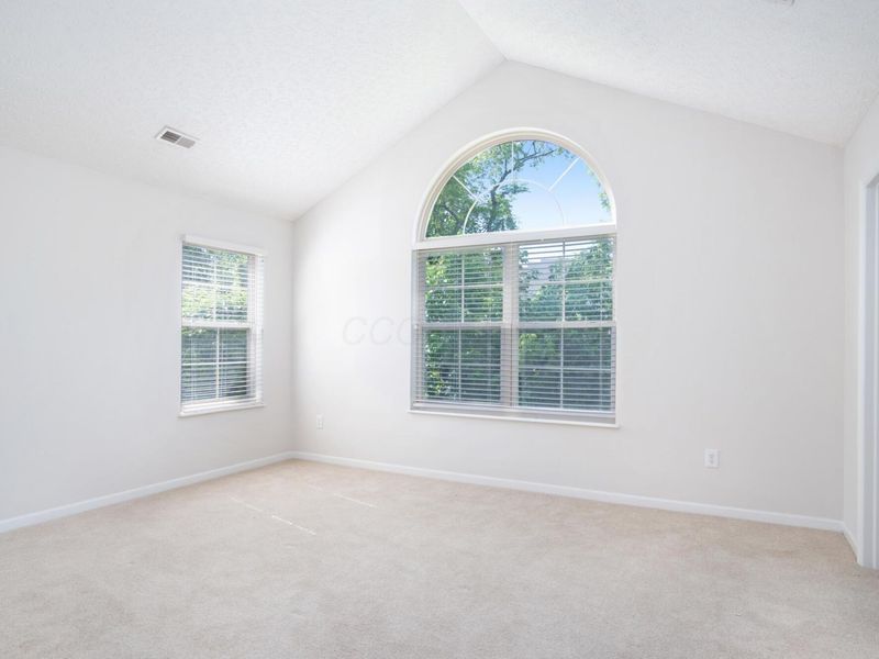 7390 Falls View Circle, Delaware, OH 43015 Photo 20