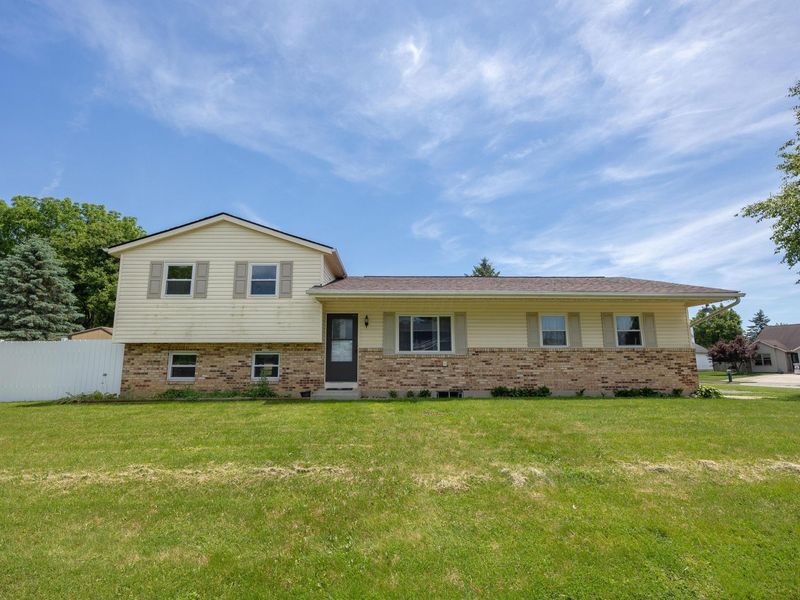2109 Westbranch Road, Grove City, OH 43123 Photo 1