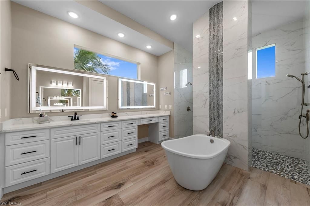 3817 Kismet Lakes Ln, Cape Coral, FL 33993 Photo