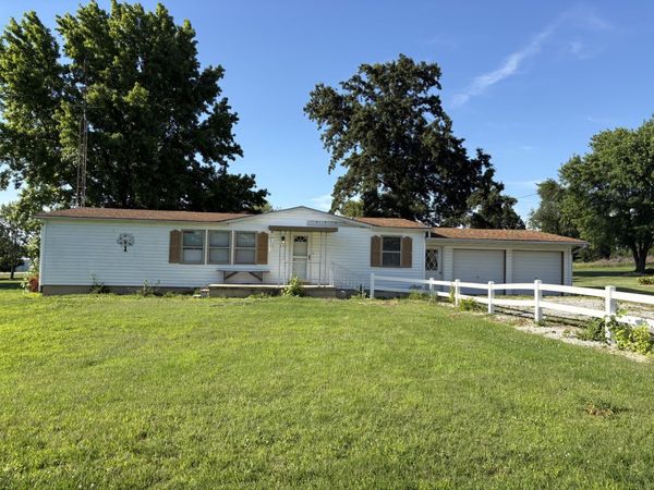 173 Greenview Road , Centralia, IL 62801