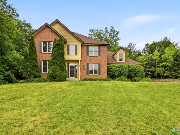 97 Crooked Creek Drive , Yorkville, IL 60560