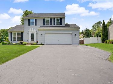 6902 Kimberly Lane, Derby, NY 14047