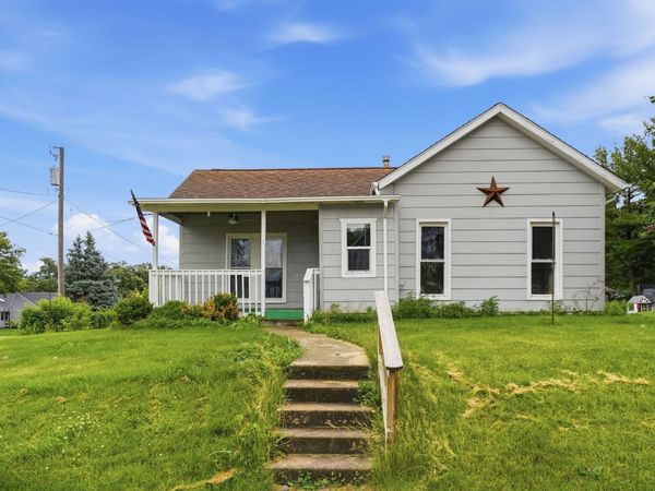 1603 10th Street, Eldora, IA 50627