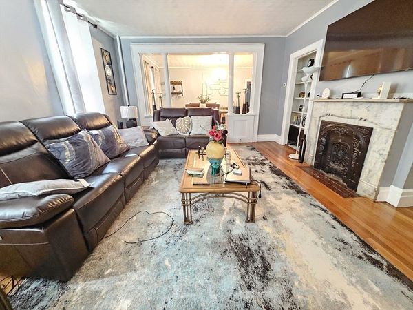28 Cedar St, Unit 1, Taunton, MA 02780