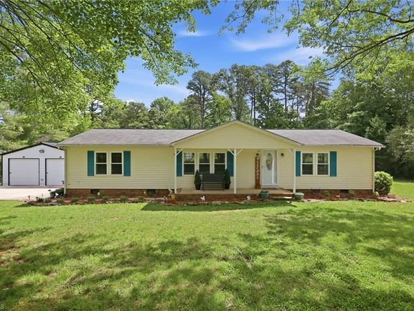 6597 Dennis Road, Walnut Cove, NC 27052