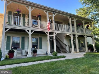 93 GRIGGS PLACE, EAST BRUNSWICK, NJ 08816