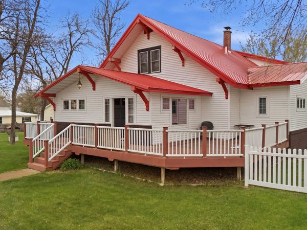 315 E 4th Avenue, Groton, SD 57445
