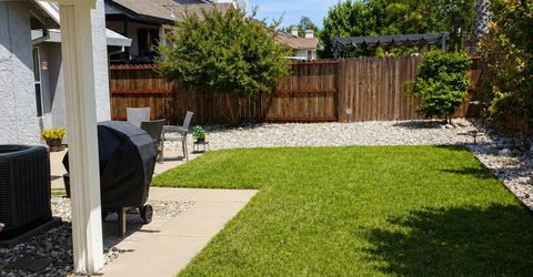 8523 Daimler Way, Sacramento, CA 95828 Photo