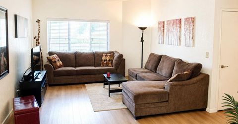 8523 Daimler Way, Sacramento, CA 95828 Photo
