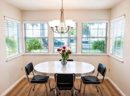 8523 Daimler Way, Sacramento, CA 95828 Photo