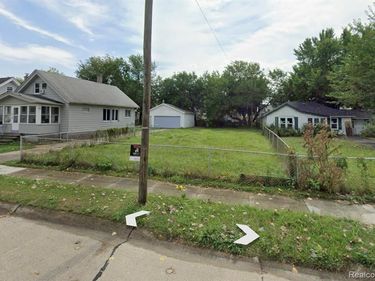 6736 Orchard Avenue , Warren, MI 48091