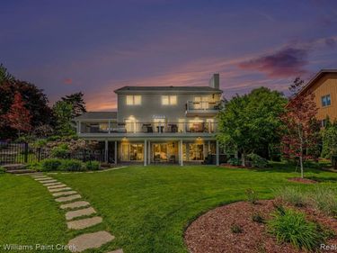 2560 Browning Drive , Orion Twp, MI 48360