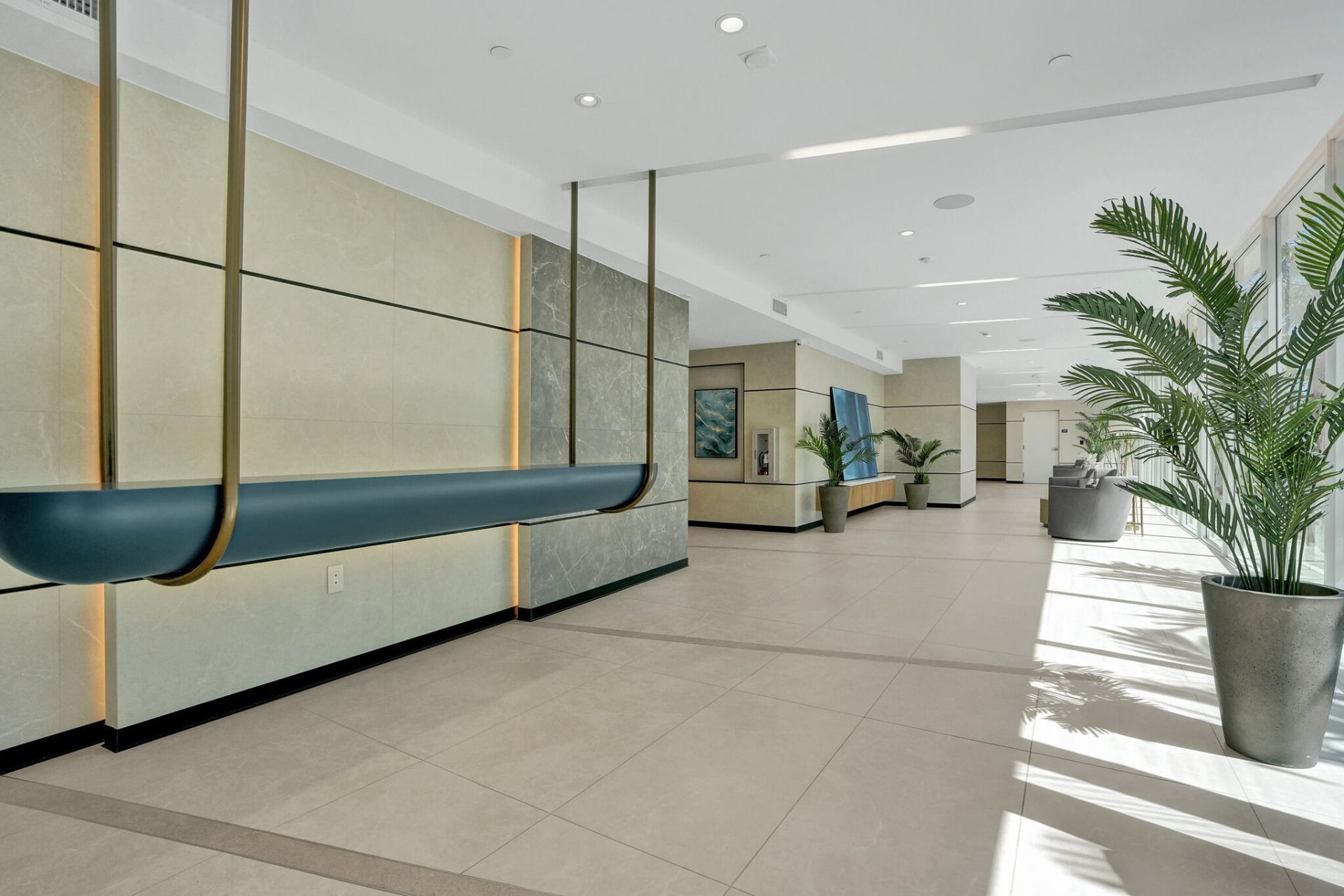 407 N Riverside Drive, Unit 401, Pompano Beach, FL 33062 Photo