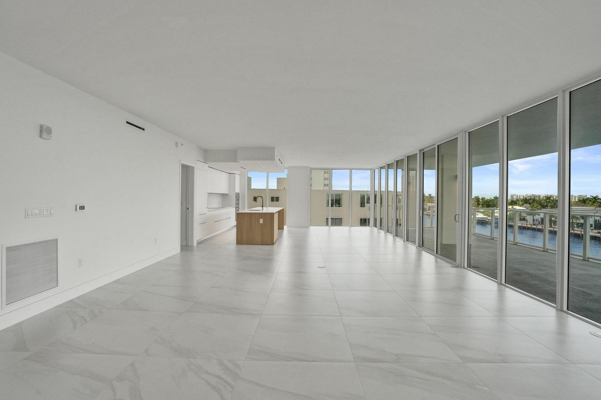 407 N Riverside Drive, Unit 401, Pompano Beach, FL 33062 Photo
