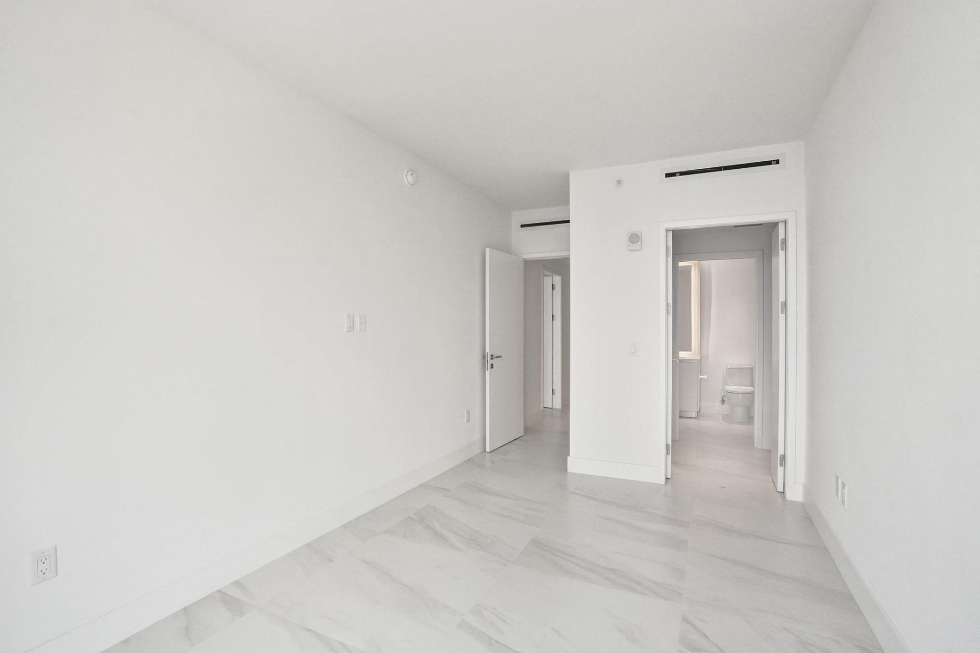 407 N Riverside Drive, Unit 401, Pompano Beach, FL 33062 Photo