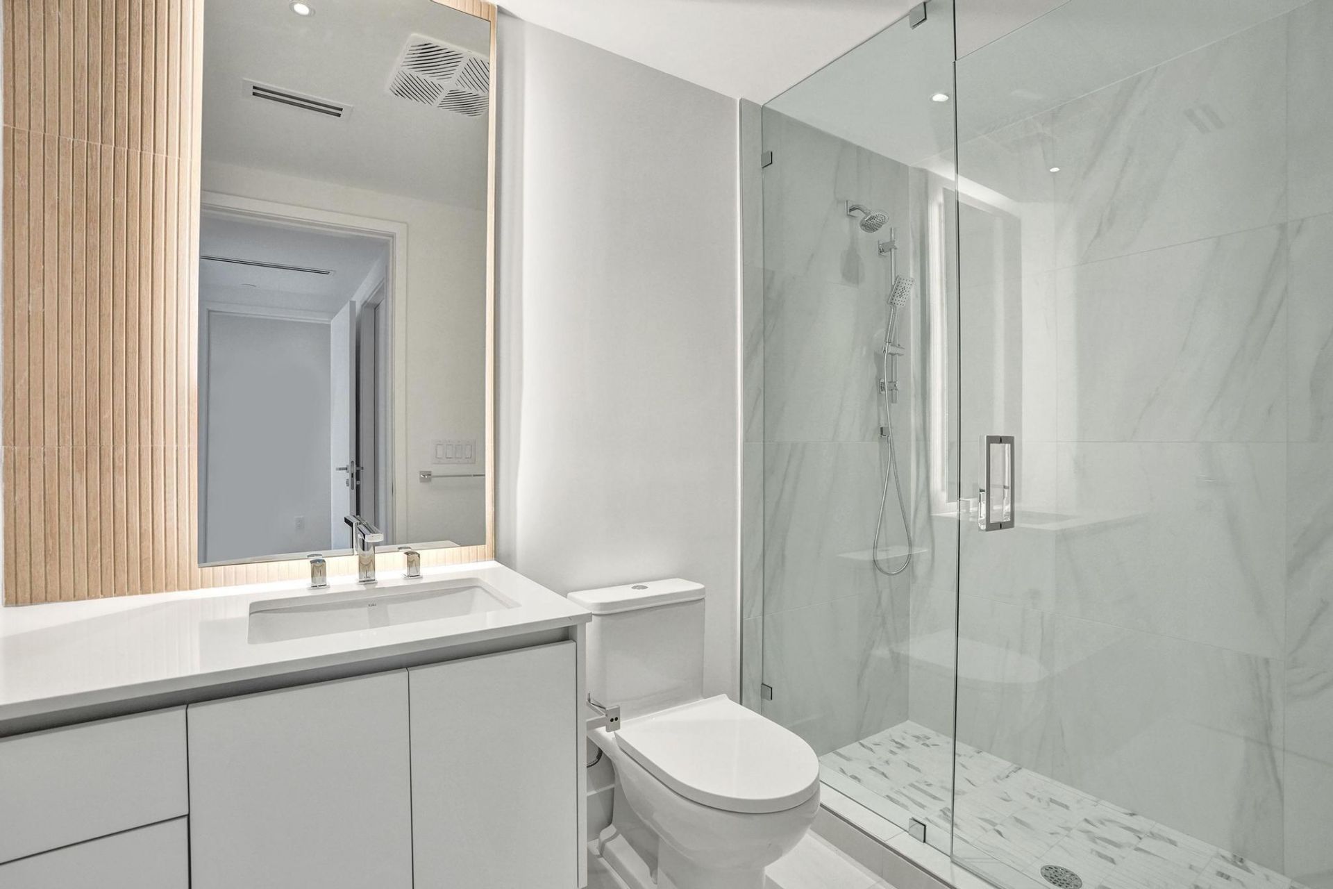 407 N Riverside Drive, Unit 401, Pompano Beach, FL 33062 Photo