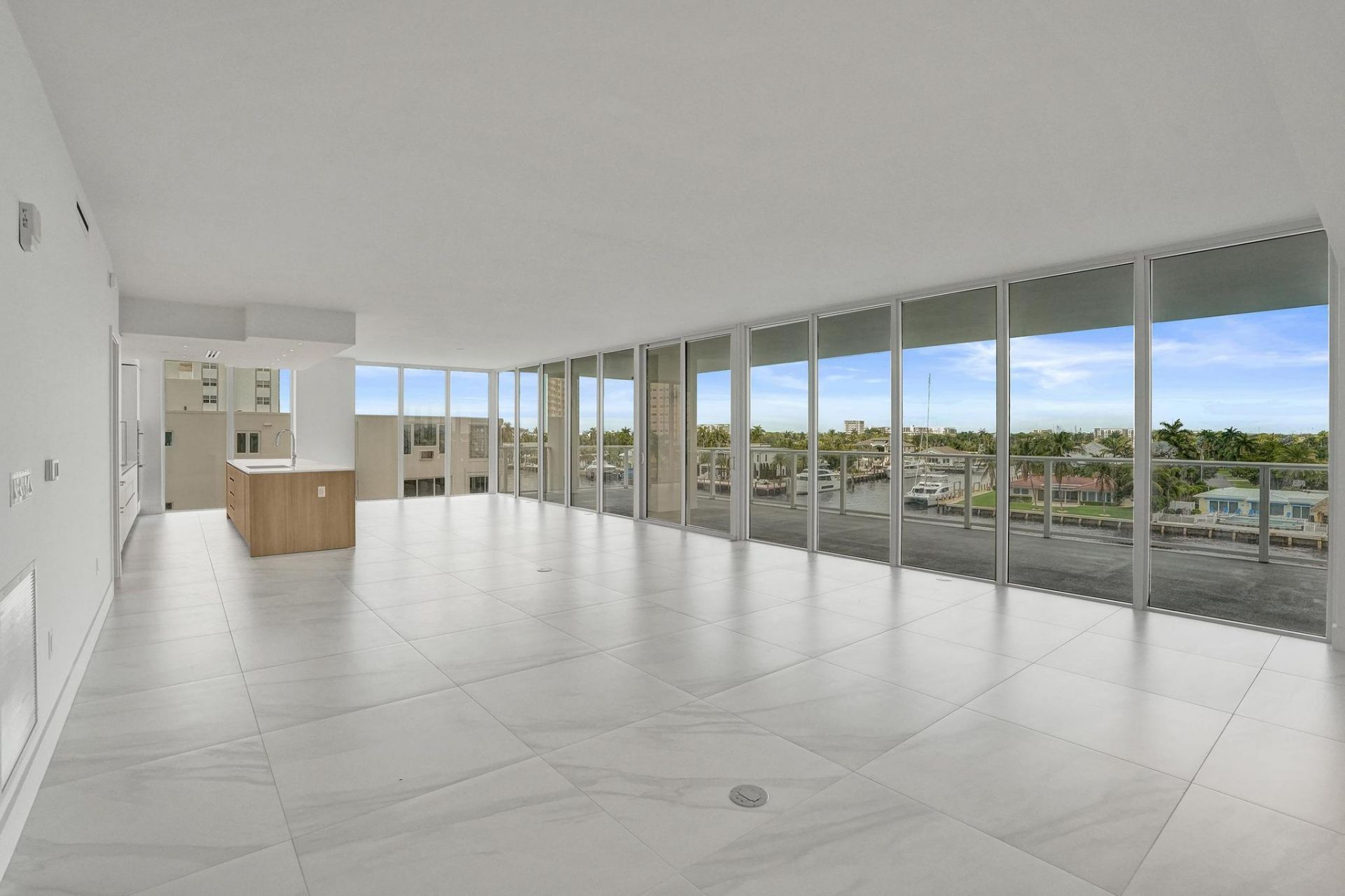 407 N Riverside Drive, Unit 401, Pompano Beach, FL 33062 Photo