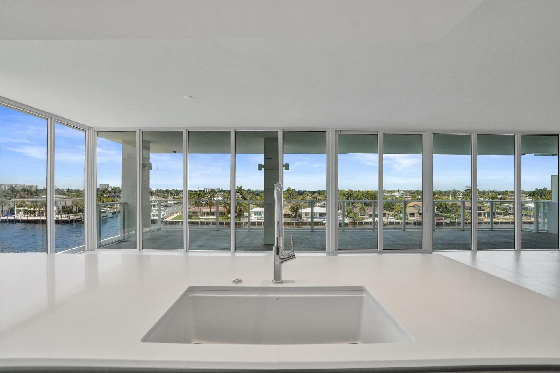 407 N Riverside Drive, Unit 401, Pompano Beach, FL 33062 Photo