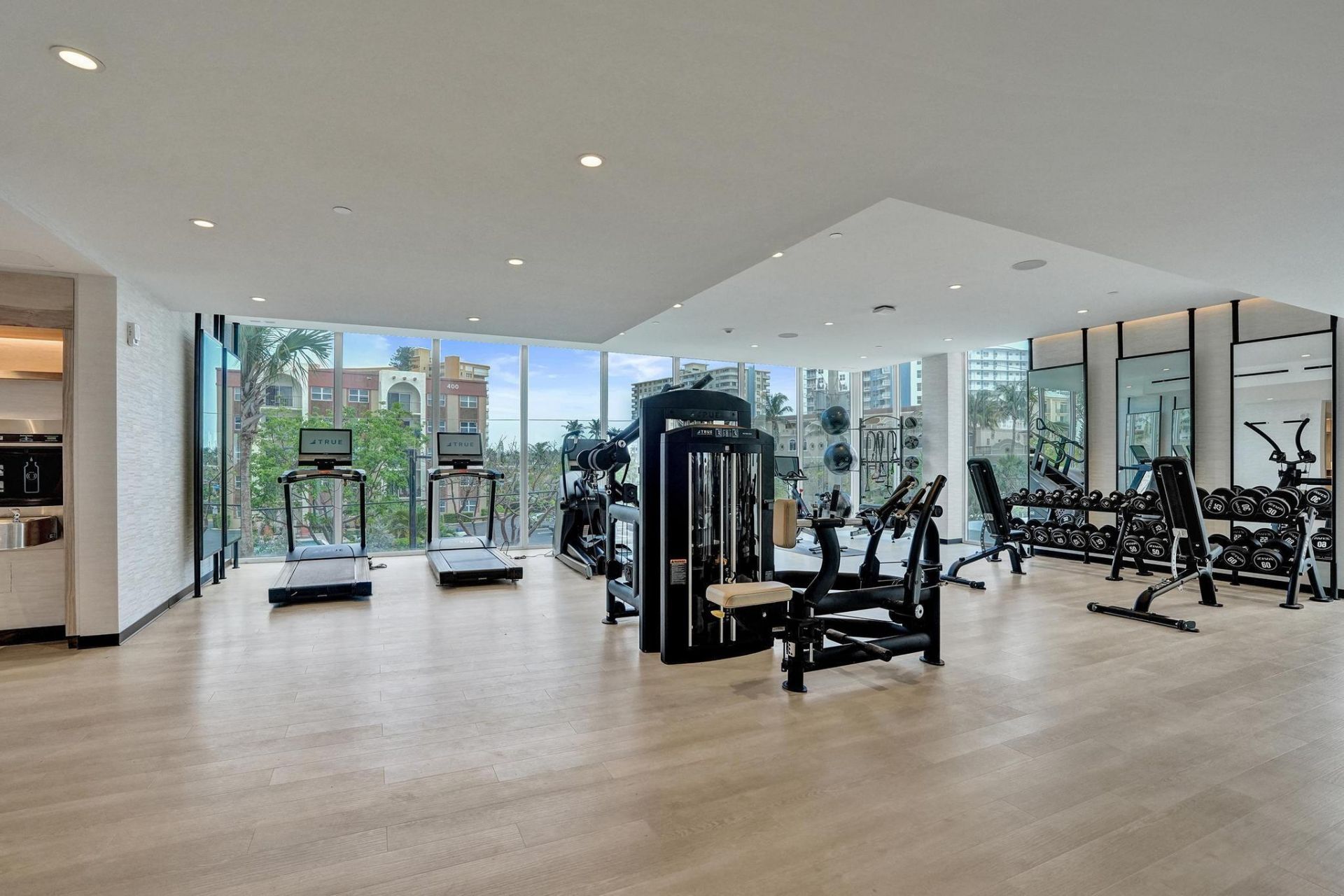 407 N Riverside Drive, Unit 401, Pompano Beach, FL 33062 Photo