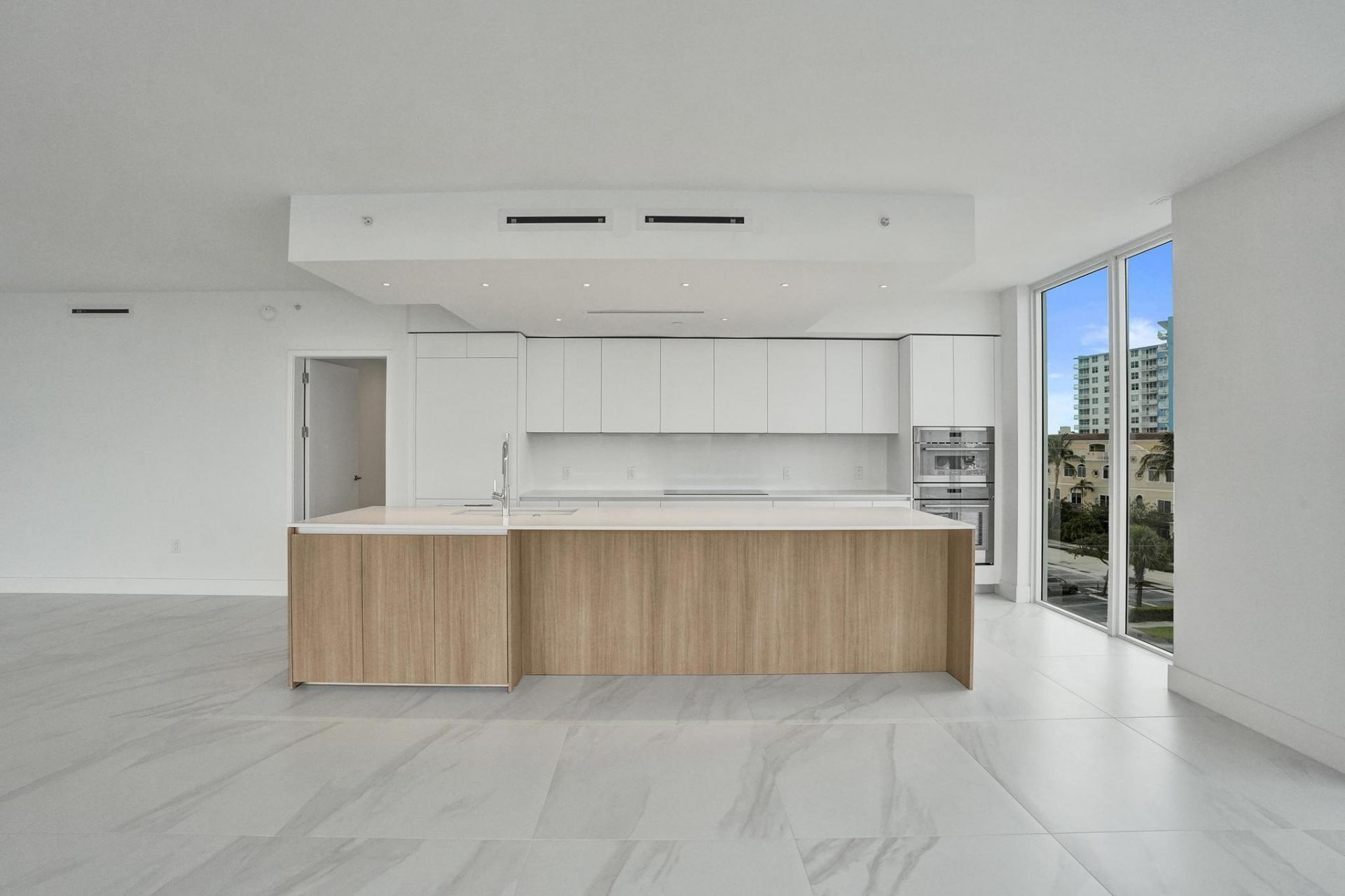 407 N Riverside Drive, Unit 401, Pompano Beach, FL 33062 Photo