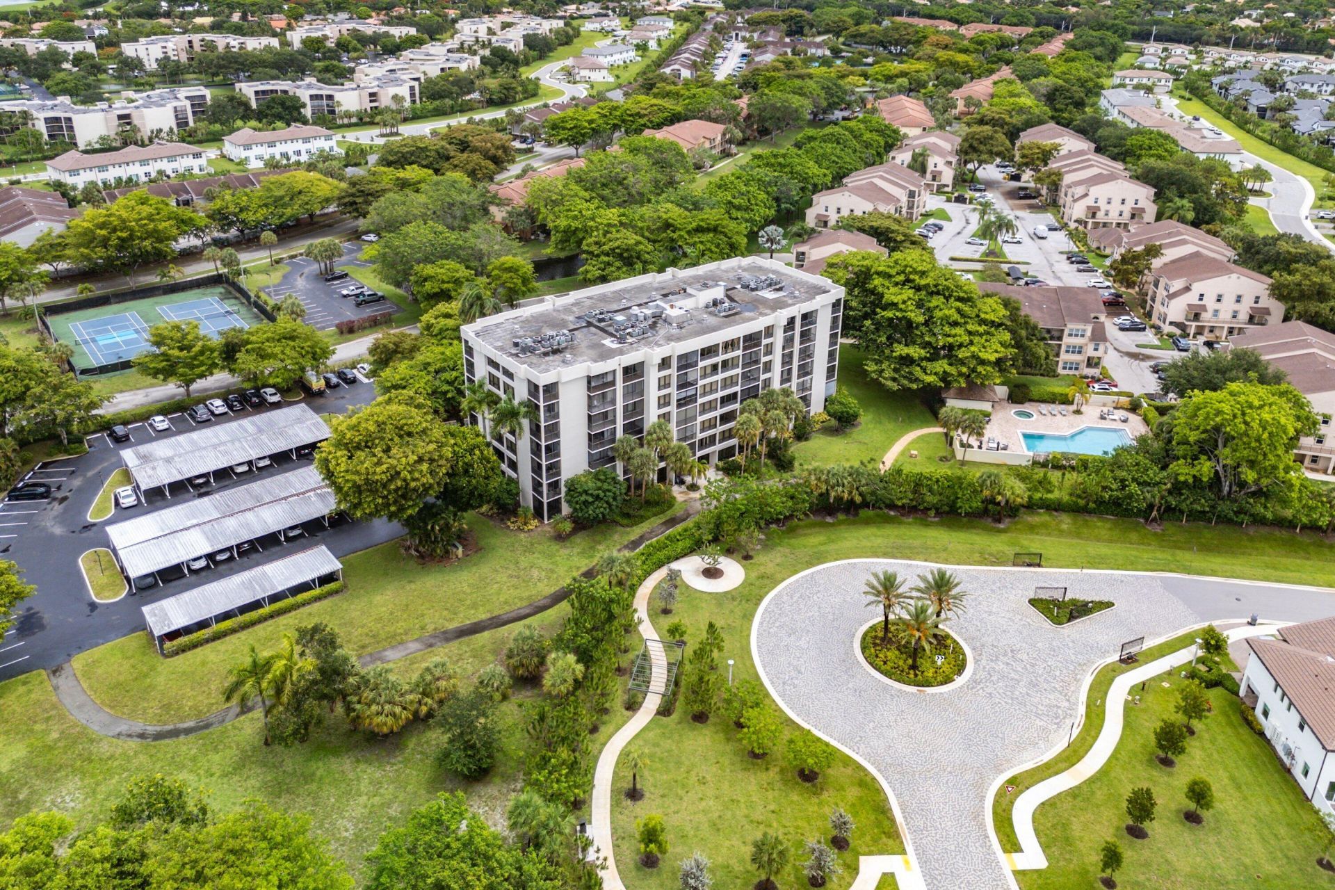 5951 Wellesley Park Drive, Unit 507, Boca Raton, FL 33433 Photo