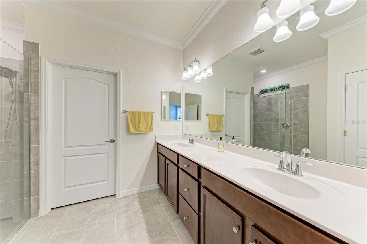 10111 Malachite Drive , Bradenton, FL 34211 Photo