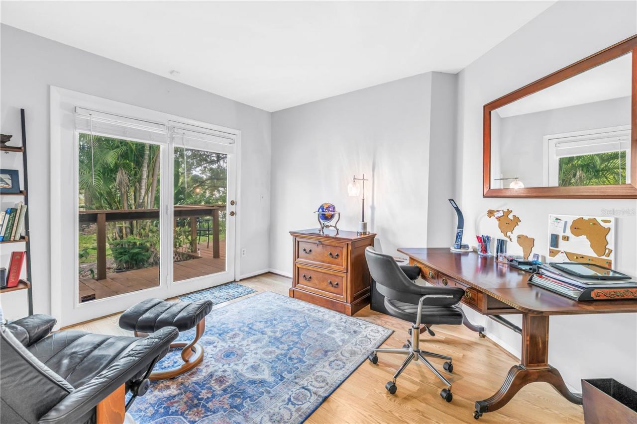 10495 Longwood Drive , Seminole, FL 33777 Photo