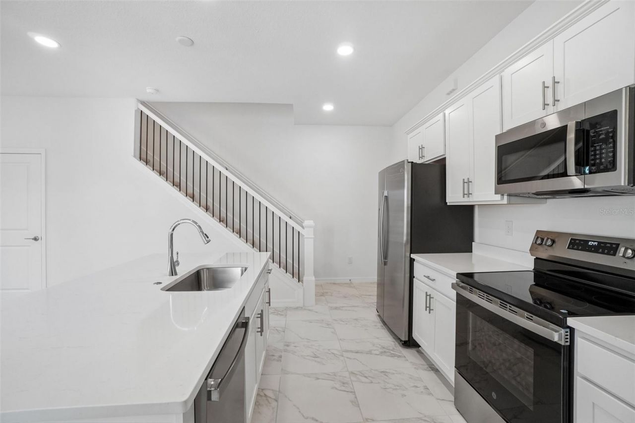 607 Silver Stream Court, Brandon, FL 33511 Photo