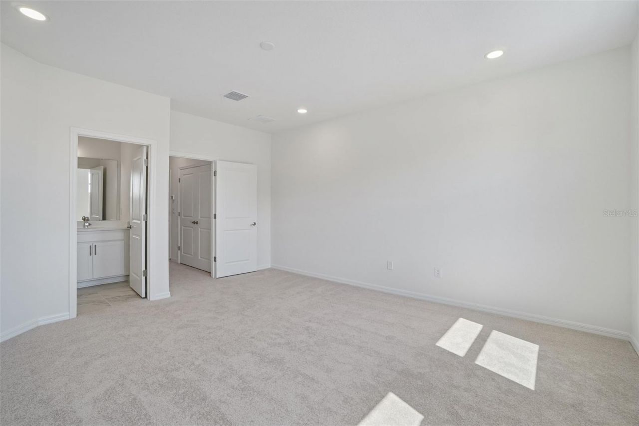 607 Silver Stream Court, Brandon, FL 33511 Photo