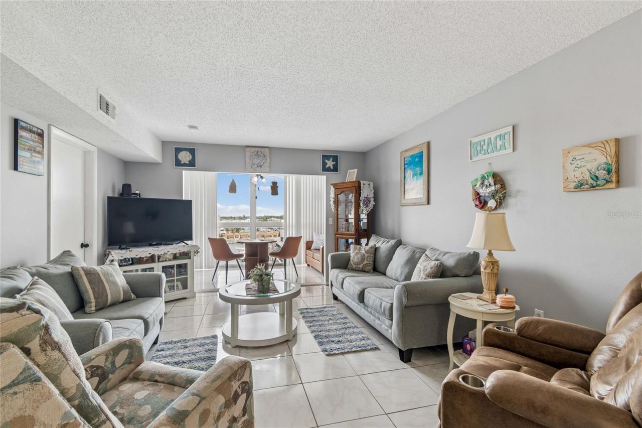 4939 Floramar Terrace , Unit 610, New Port Richey, FL 34652 Photo