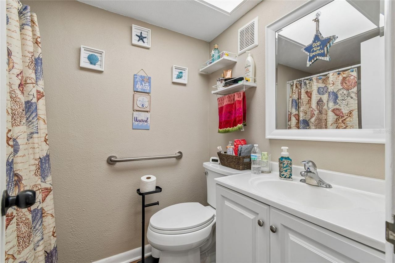 4939 Floramar Terrace , Unit 610, New Port Richey, FL 34652 Photo