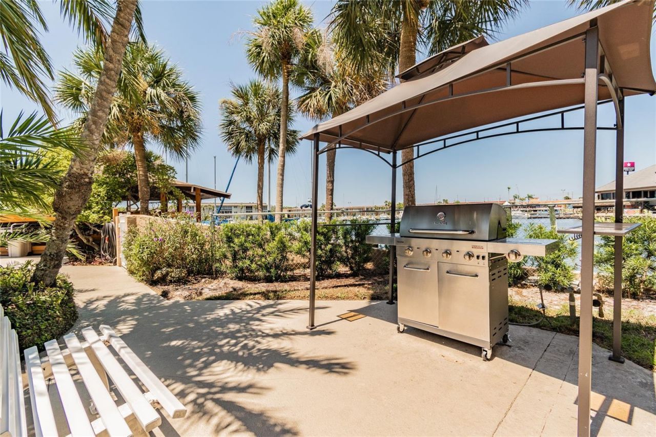 4939 Floramar Terrace , Unit 610, New Port Richey, FL 34652 Photo