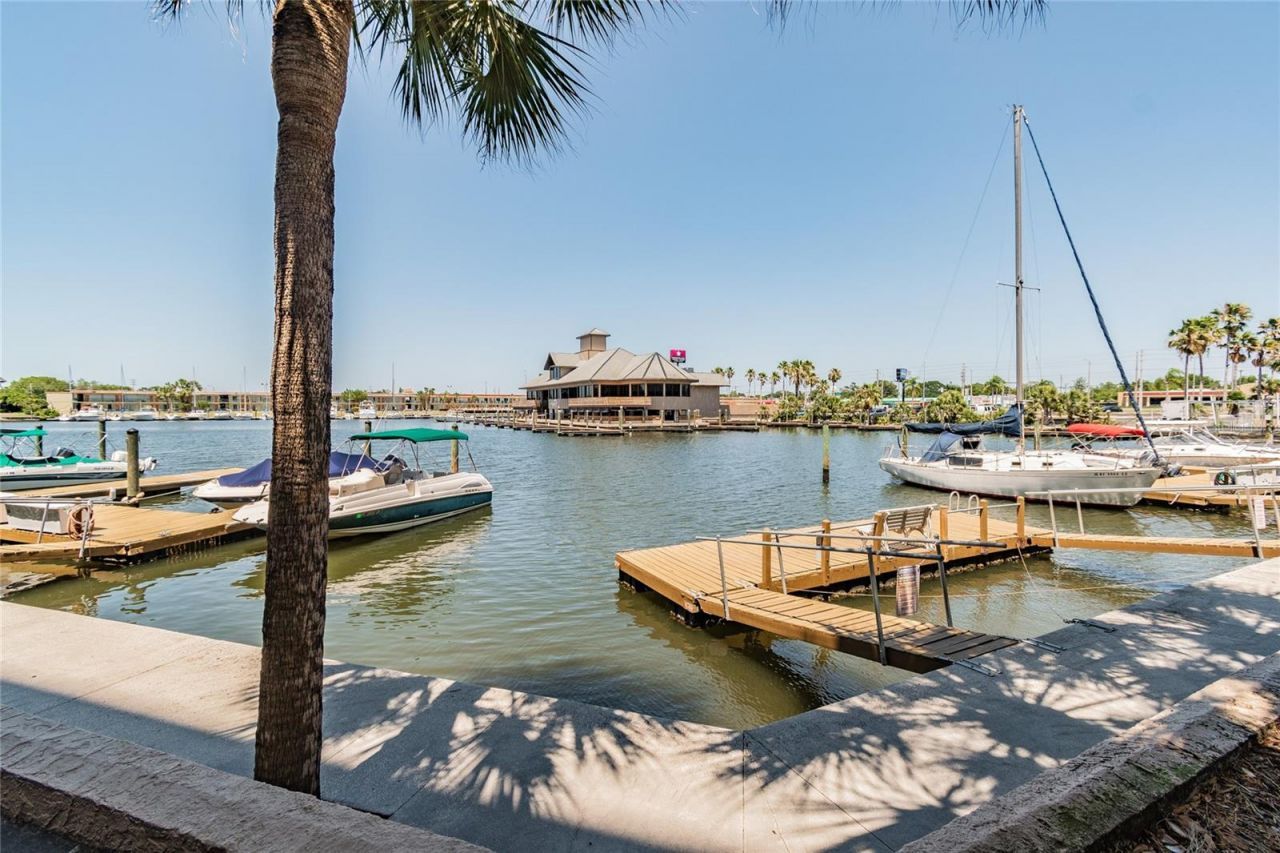 4939 Floramar Terrace , Unit 610, New Port Richey, FL 34652 Photo
