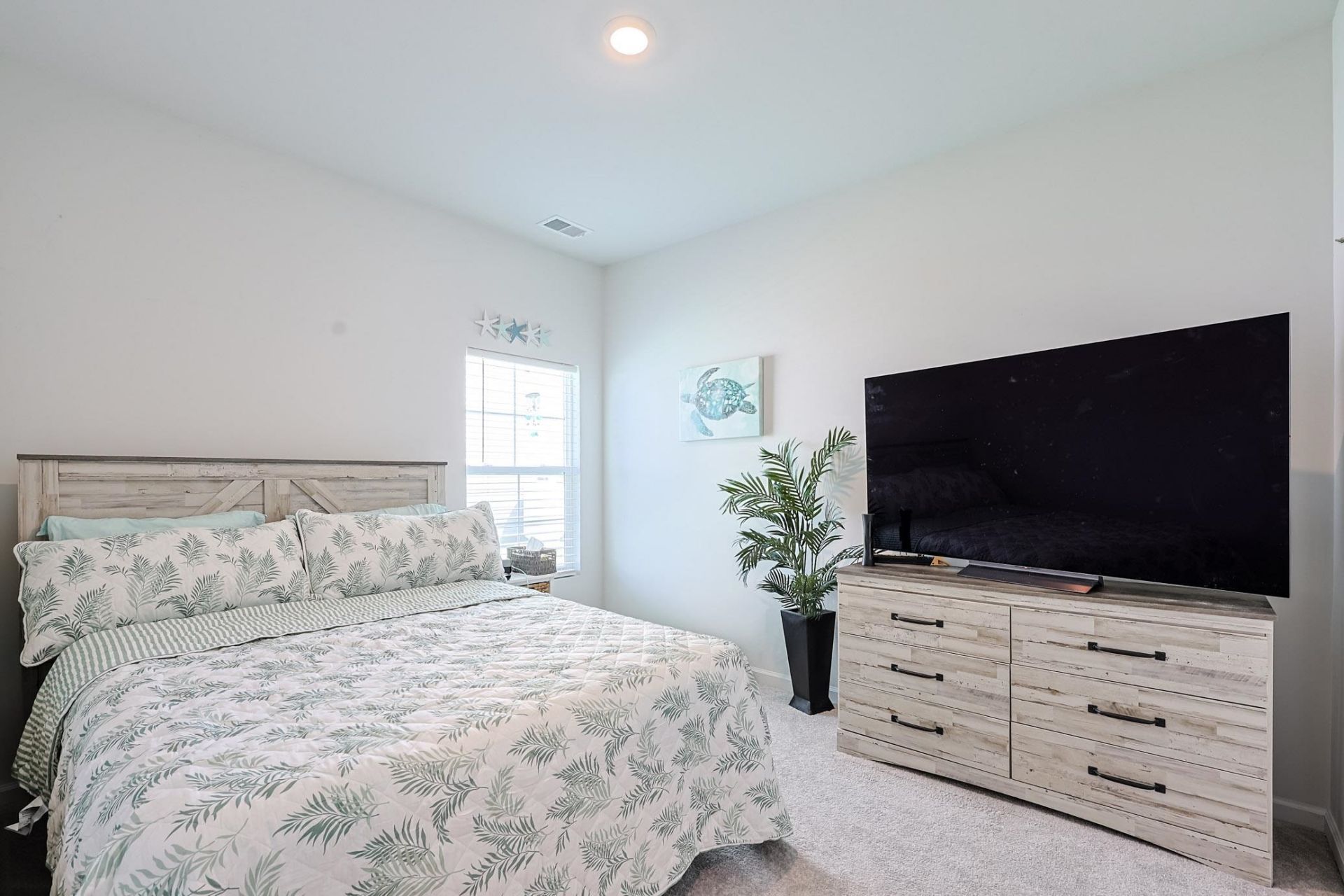 352 Hidden Cove Dr. Photo 24