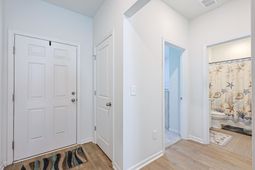352 Hidden Cove Dr.  photo 4