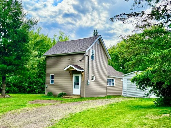 610 Park Avenue, Sandstone, MN 55072