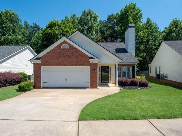 29 Riva Ridge Lane , Newnan, GA 30263