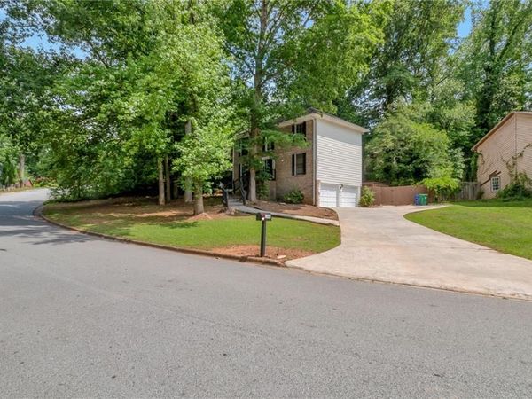 1449 Golf Link Drive, Stone Mountain, GA 30088