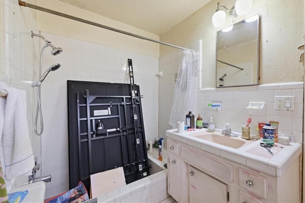 2124 Sunrise Blvd , Fort Myers, FL 33907 Photo