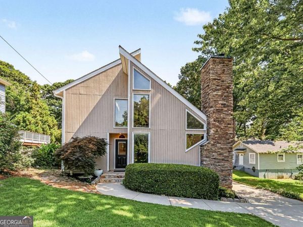 489 Trabert Avenue NW, Atlanta, GA 30309