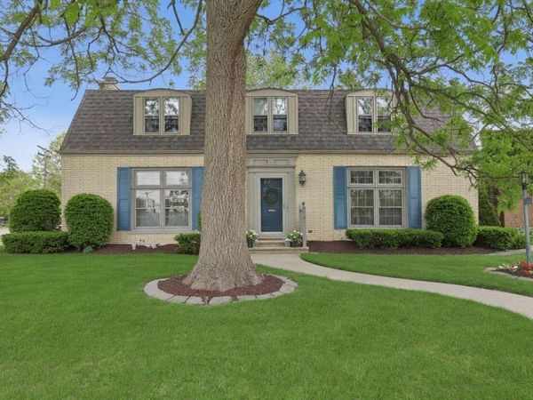 7503 3rd Ave, Kenosha, WI 53143