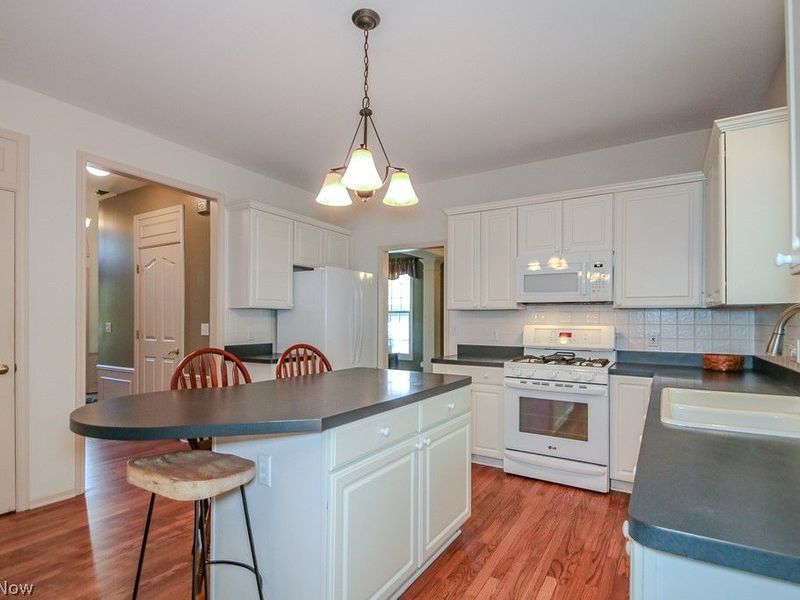 2345 Champion Trail , Twinsburg, OH 44087 Photo 15