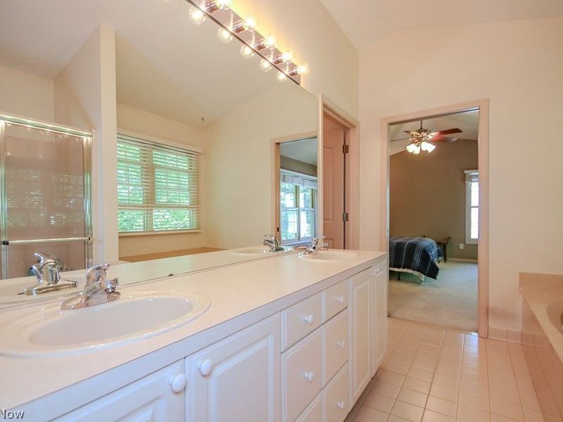 2345 Champion Trail , Twinsburg, OH 44087 Photo 29