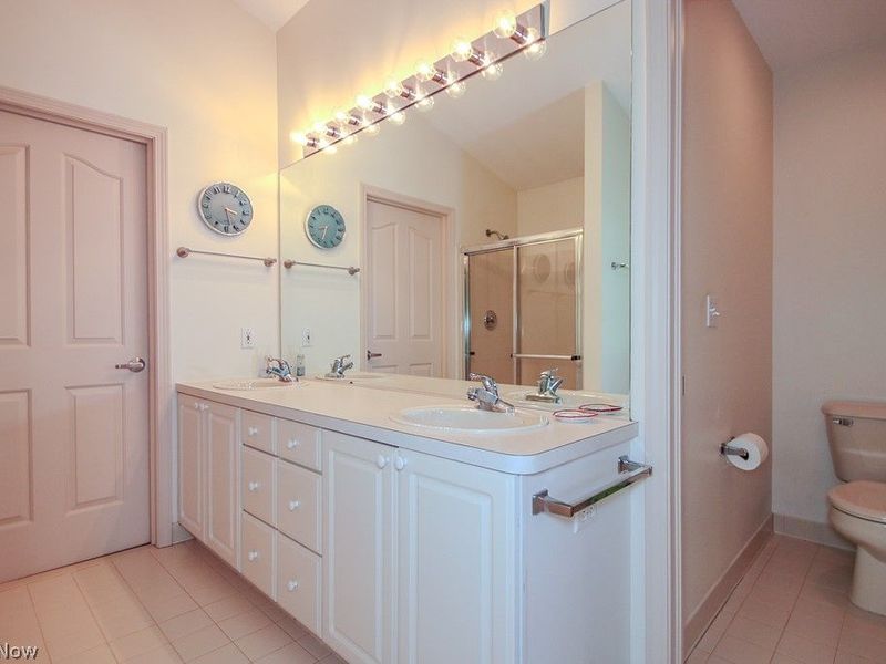 2345 Champion Trail , Twinsburg, OH 44087 Photo 31