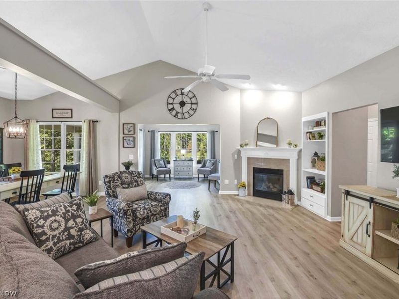 39282 Camelot Way, Avon, OH 44011 Photo 3