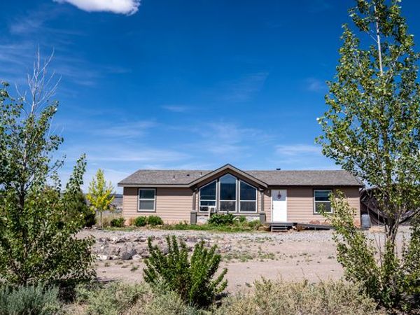 523 N 200 E, Unit 13, Loa, UT 84747
