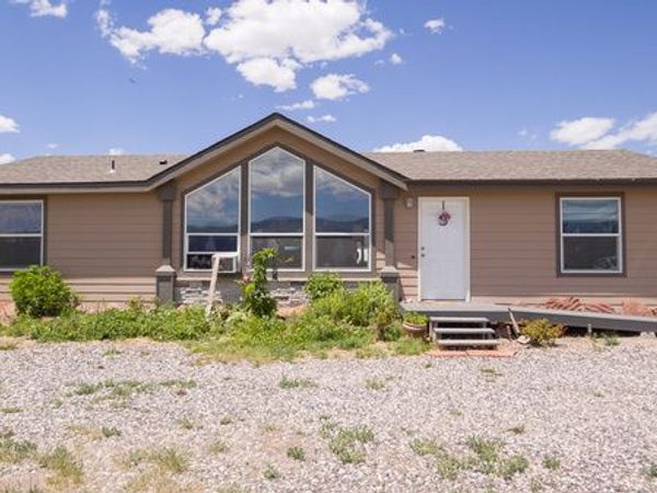523 N 200 E, Unit 13, Loa, UT 84747