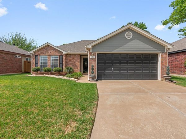 226 Claris LN , Georgetown, TX 78626