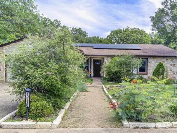 12430 Wycliff LN , Austin, TX 78727