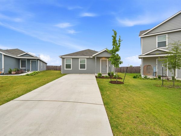 253 Tugboat Annie WAY , Jarrell, TX 76537